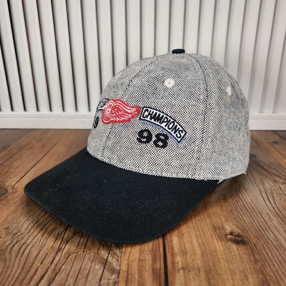 VTG 1998 Stanley Cup Champions Detroit Red Wings Hat Cap Strap Back Gray Hockey